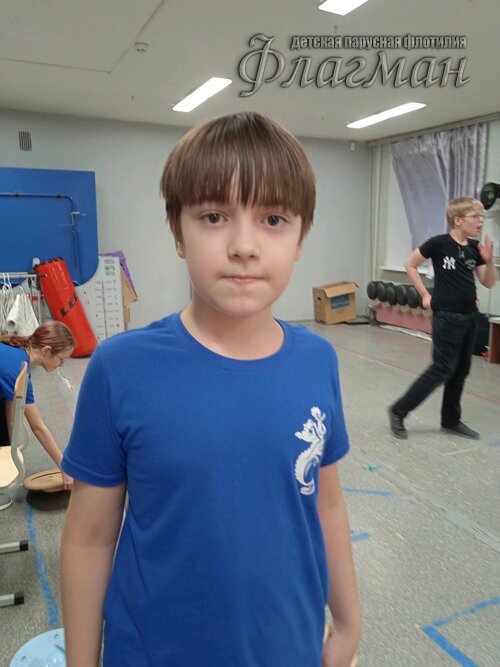 b27068eb.ID Photo.114613